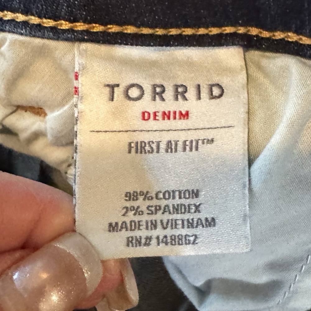 Torrid Denim Bib Overalls Womens Plus Size 18 Dark Wash Distressed Stretch - Picture 5 of 11